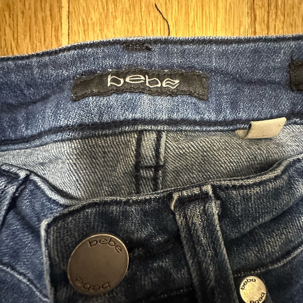Bebe jeans